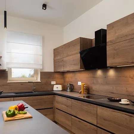 Vila Estelle By Ilc