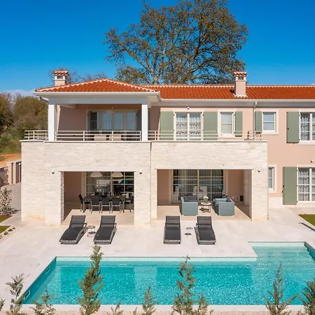 Estelle By Ilc Villa *